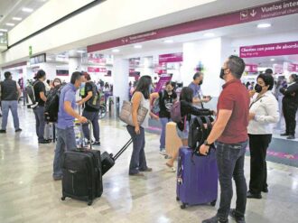 Aumenta el ingreso de extranjeros a México vía aérea 