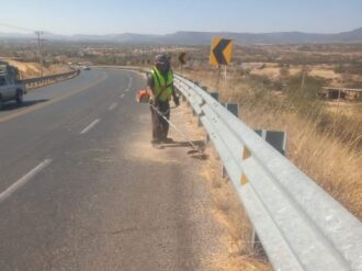 Limpian los caminos
