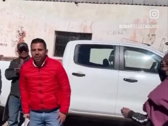 Reitera Omar Téllez su compromiso con pinenses