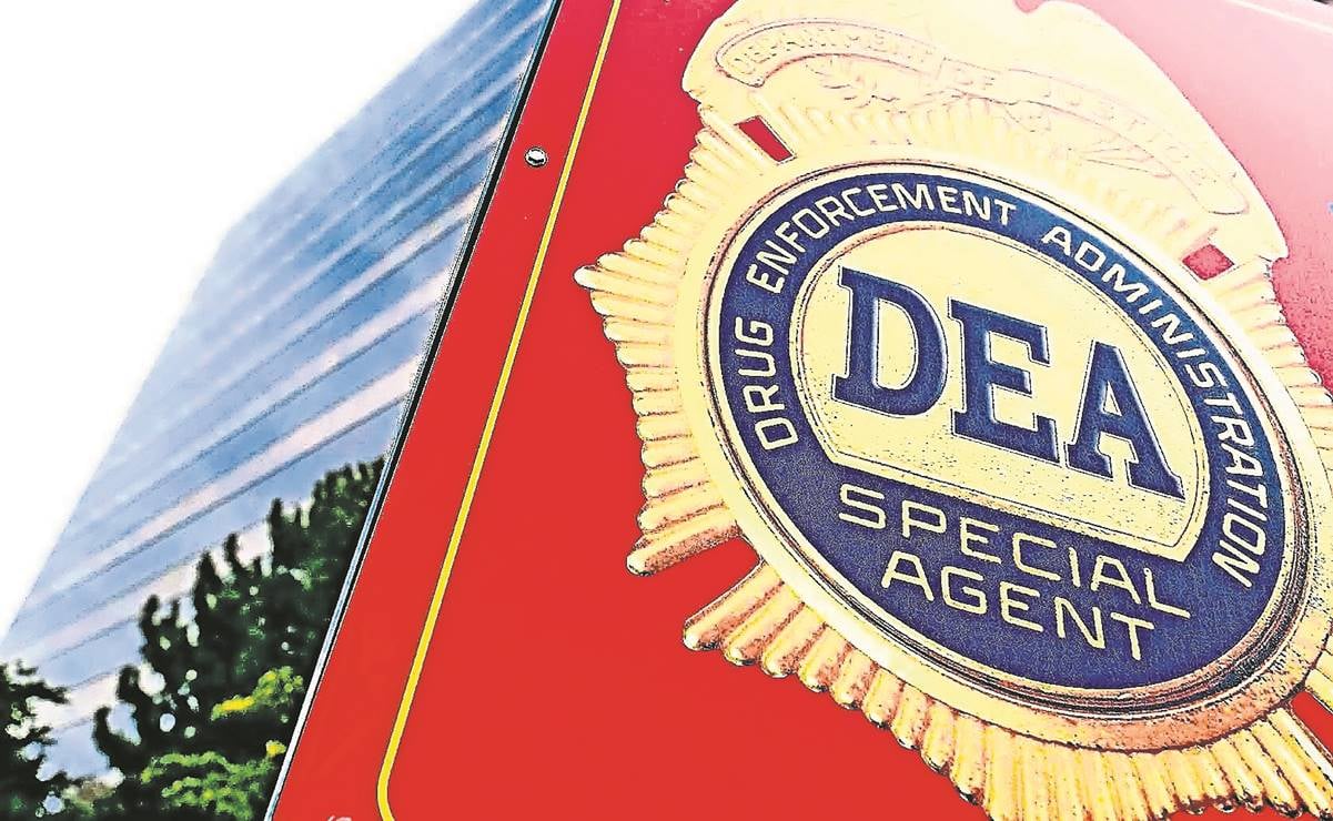 Destituyen al director de la DEA en México ligado con el narco