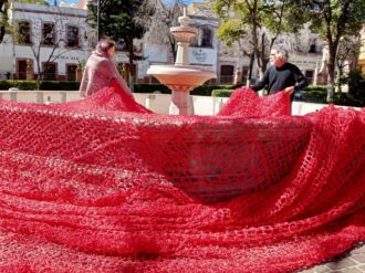 Tejen para hacer frente al dolor de estar muerto en vida