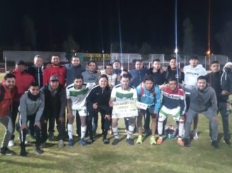 Llenan de orgullo a Juan Aldama 