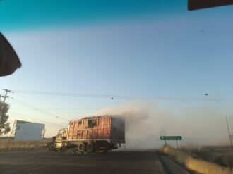 Paralizan Zacatecas narcobloqueos y enfrentamientos