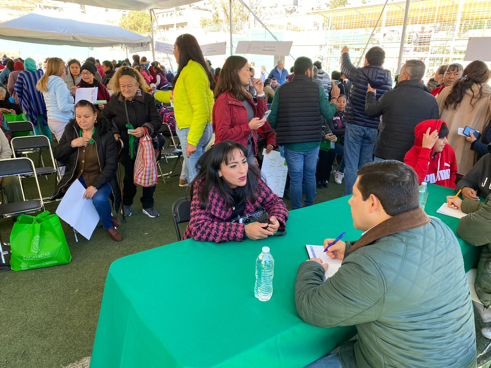 Acercan programas y trámites del municipio a habitantes