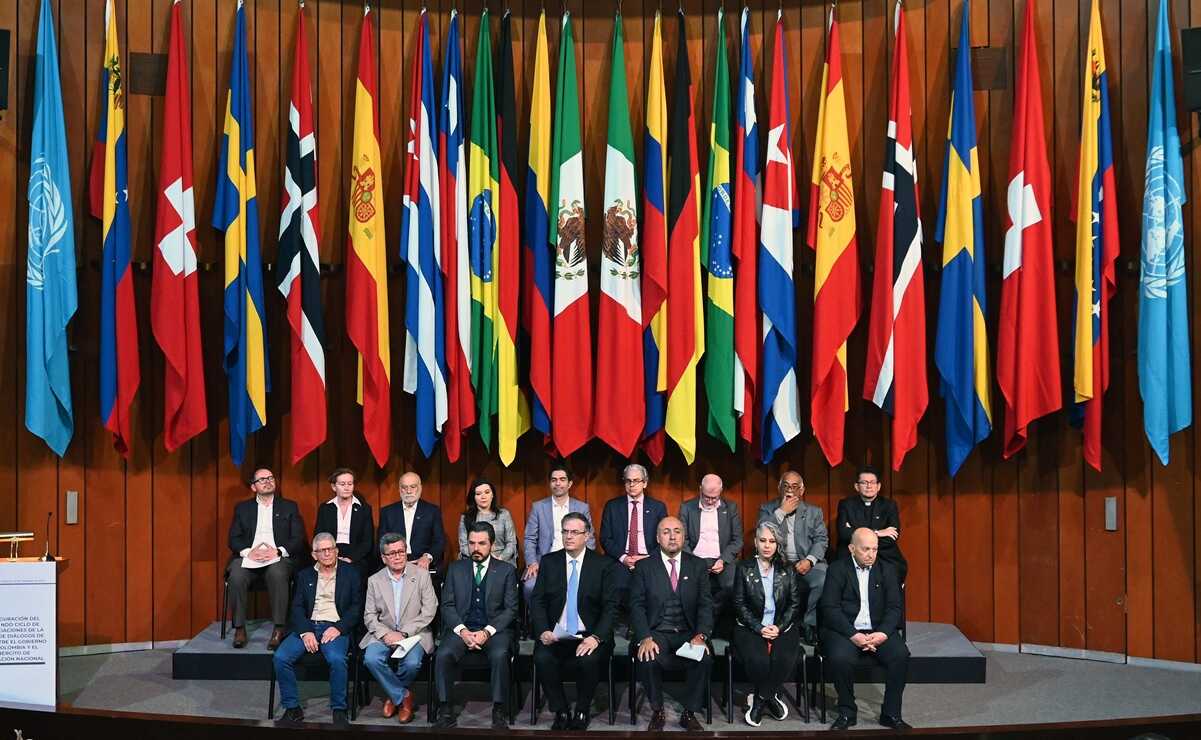 Ebrard inaugura en México diálogos de paz entre gobierno de Colombia y ELN