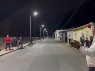 Iluminan la calle José Vasconcelos