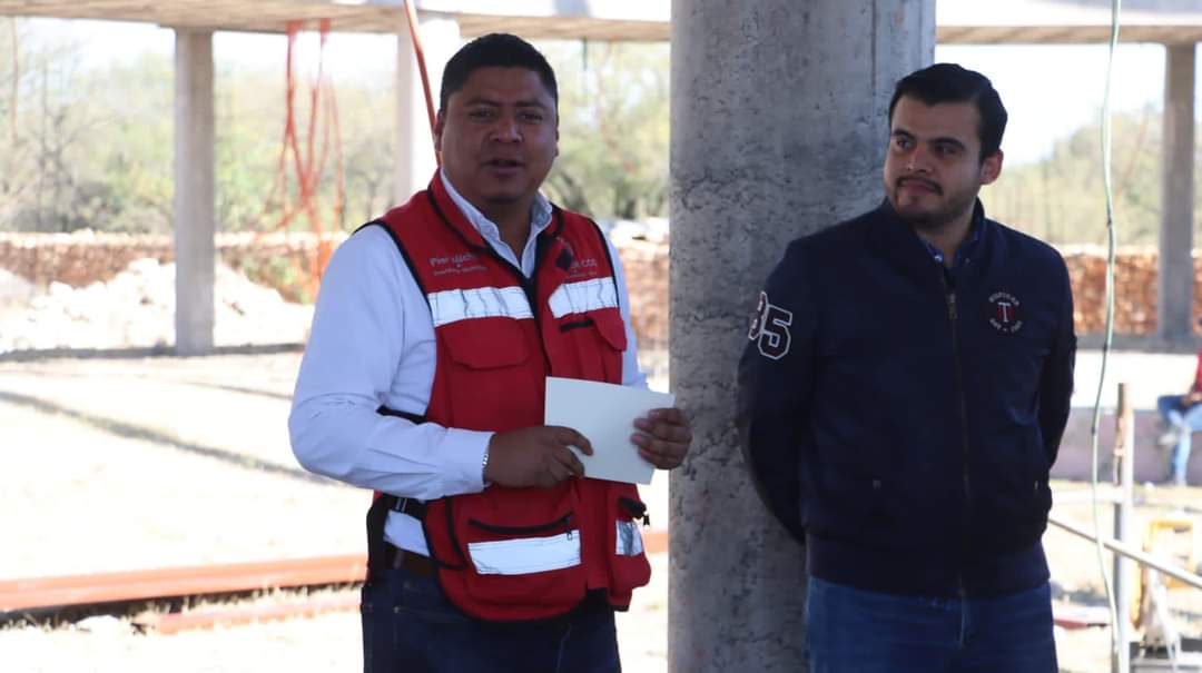 Arreglo y mantenimiento de vías de comunicación, prioridad en Villa de Cos