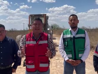 Arranca el mejoramiento de terracerías y carreteras en Villa de Cos