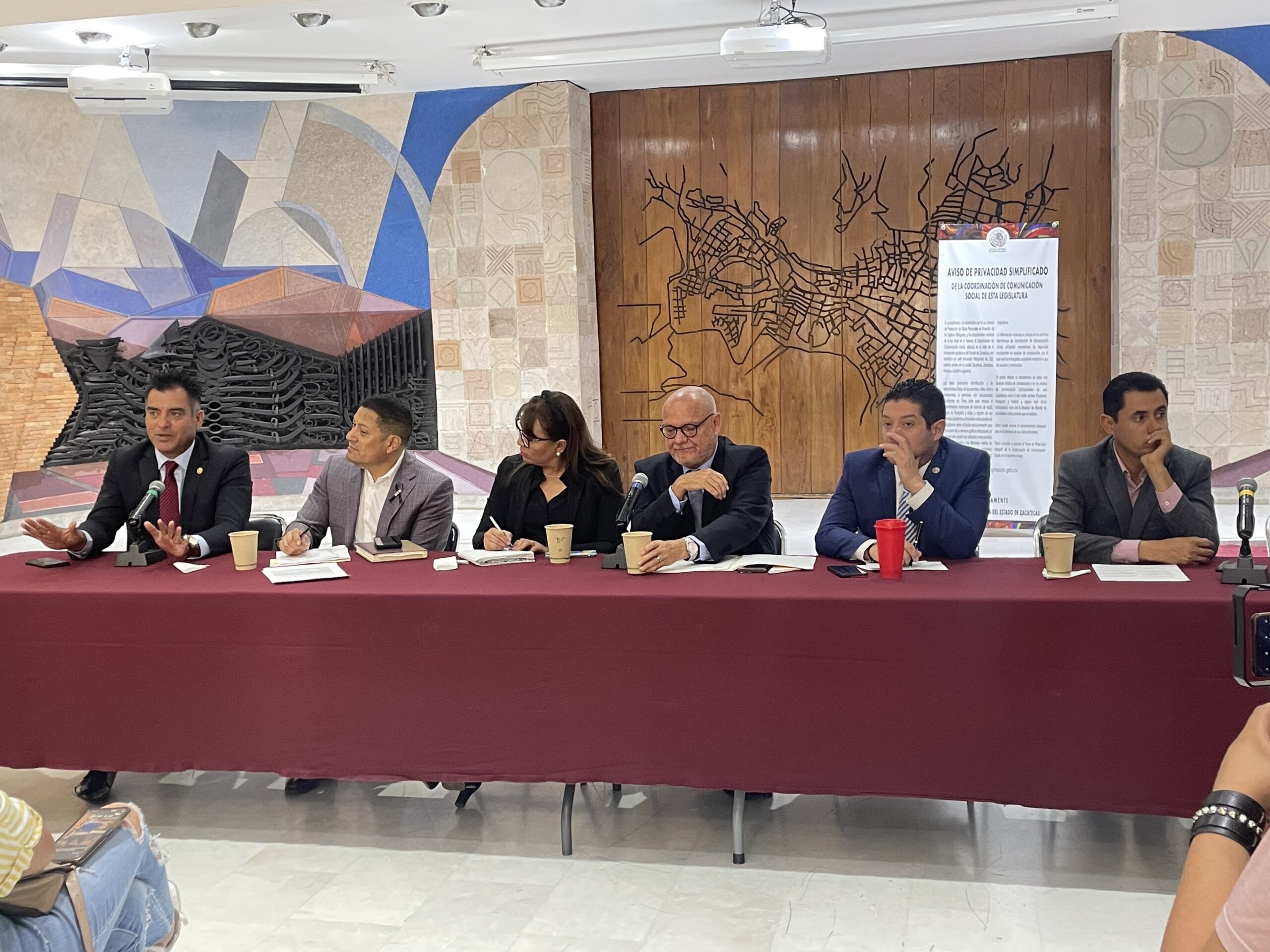 Formarán comisión para juicio político contra Maribel Villalpando