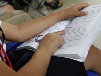 Nuevos libros de la SEP se saltan temas