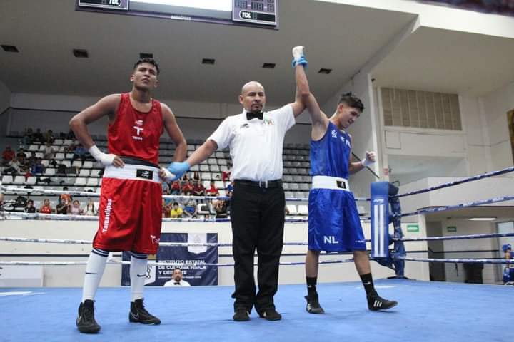 Clasifica boxeador zacatecano a la final de los Conade 2023