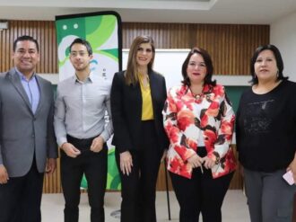 Capacitan a prestadores del servicio turístico 