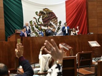 Aprueban revocación de mandato y reducen magistraturas del Trijez