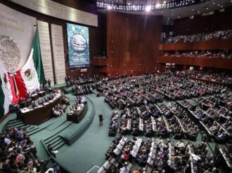 Aprueban diputados castigar ataques con ácido hasta con 22 años de prisión