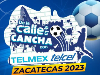 Invitan a jugar futbol en la Plaza de Armas