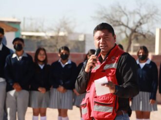 Inicia Pier Michel la semana con mucho trabajo