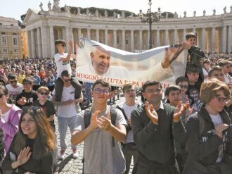Nicaragua plantea suspender relación con el Vaticano