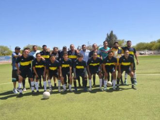 Pekas Simpson, ganador del cuadrangular de Semana Santa