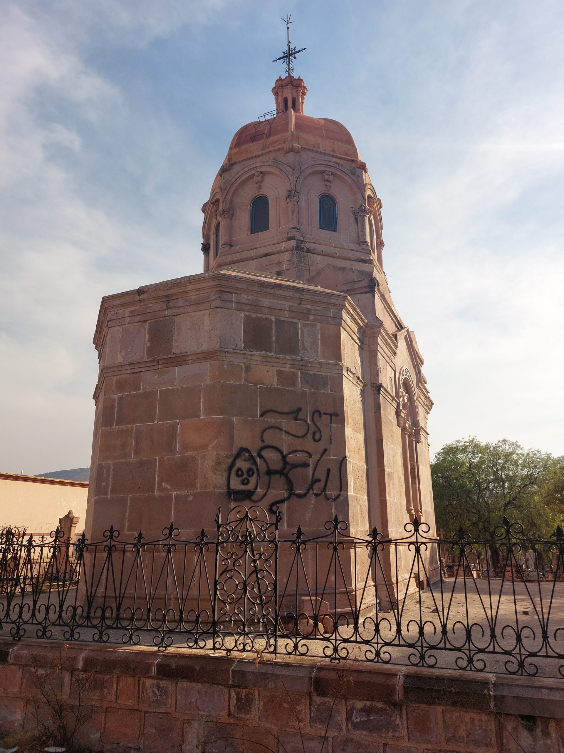 Han vandalizado 120 tumbas en La Purísima