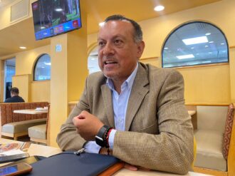 Se defiende Medellín González