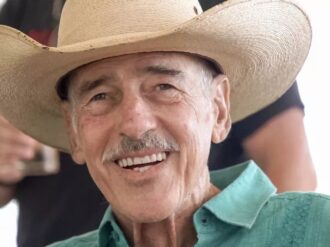 Andrés García se fue con música y el cariño de fans
