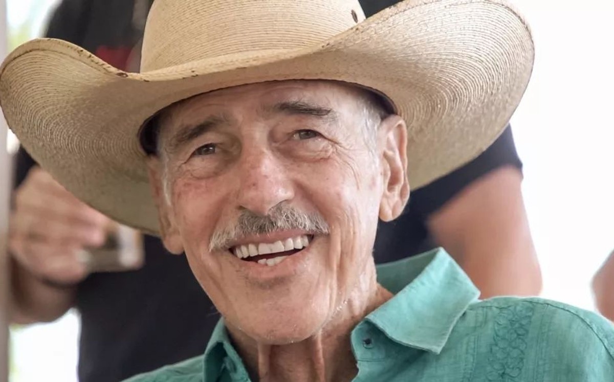 Andrés García se fue con música y el cariño de fans