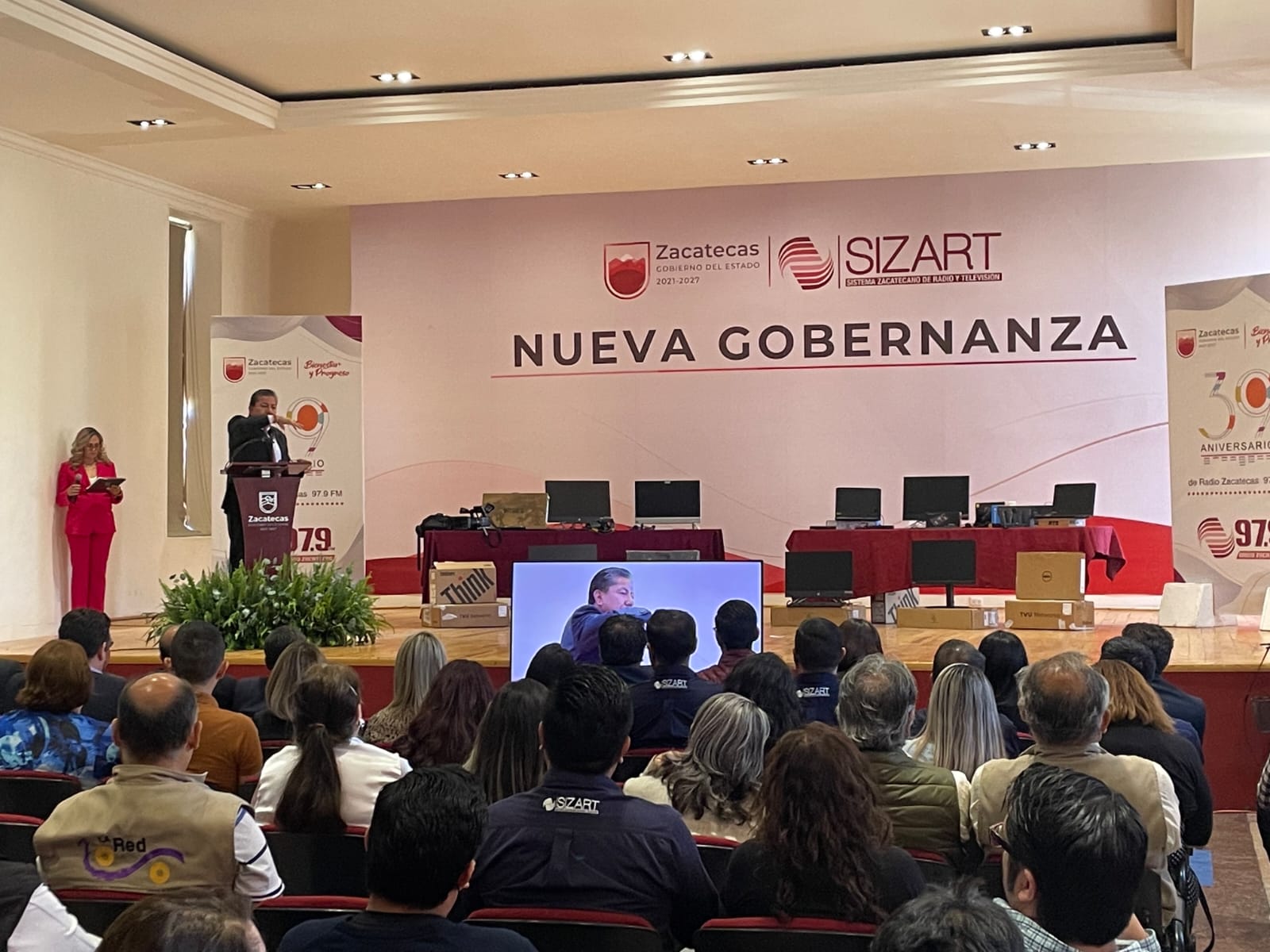 Festejan el 39 aniversario del Sizart 