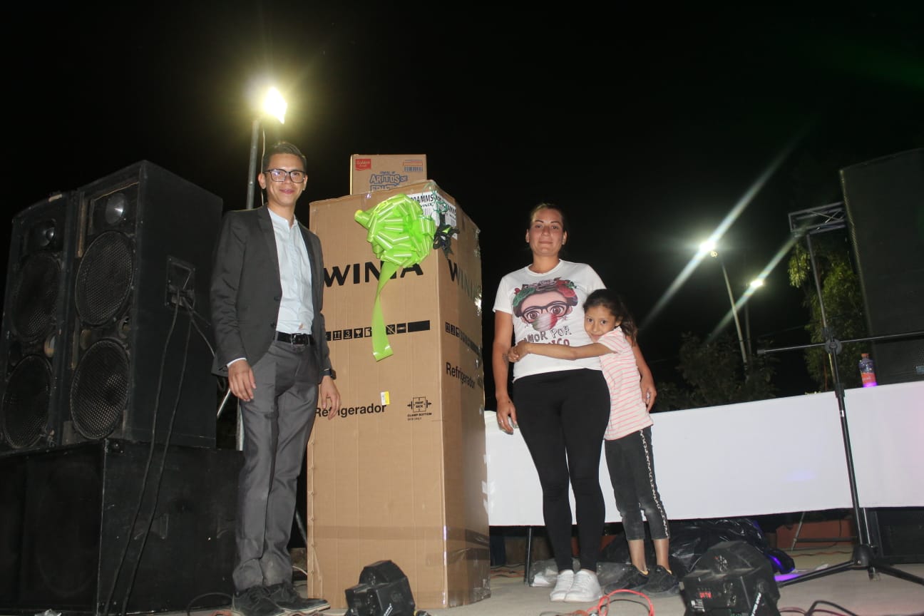 Regalan viajes a mamás de Río Grande