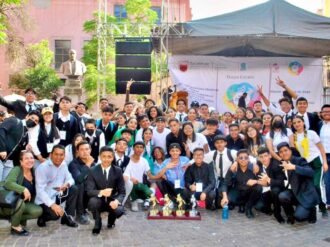 Brilla Pinos en el Encuentro Estatal de Arte y Cultura de COBAEZ