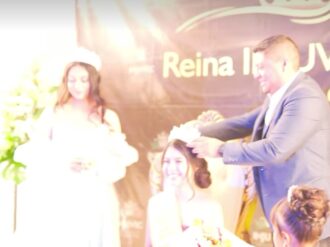 Coronan a la reina Injuvic 2023