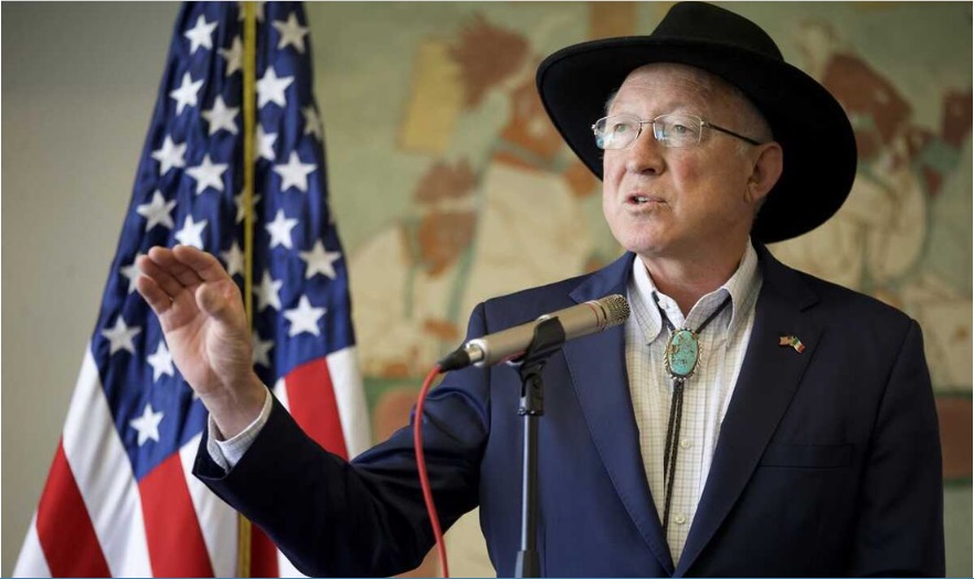 Ken Salazar urge a Congreso de EU y gobiernos tratar tema migratorio