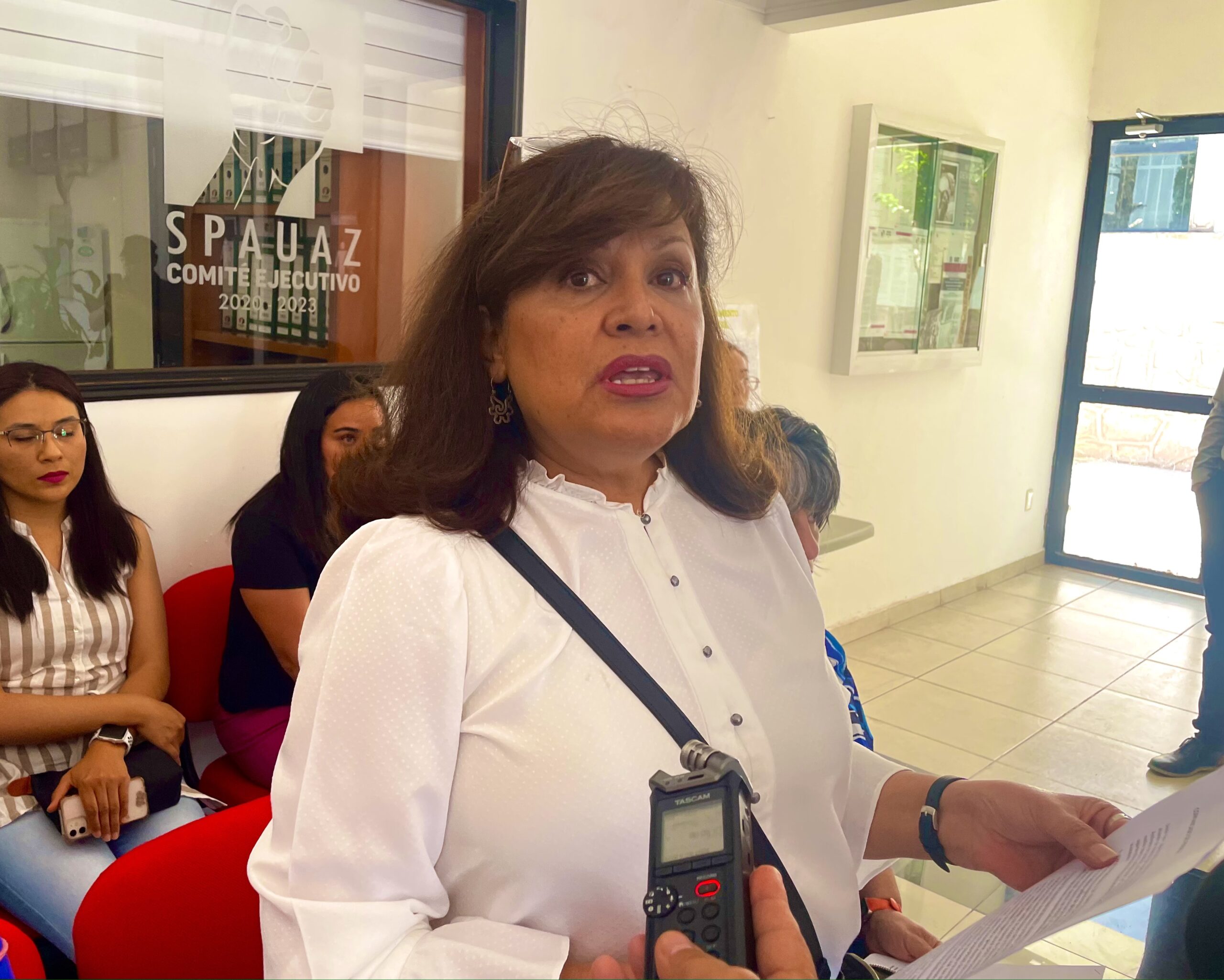 Exigen transparencia a Martínez Pardo 