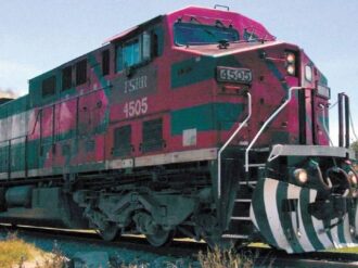 Tren Interoceánico de pasajeros operará con normalidad en diciembre, estima AMLO