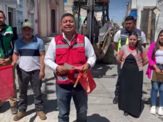 Inicia pavimentación de la calle Hidalgo