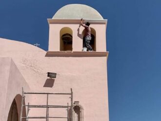 Dan mantenimiento a templo en Muleros