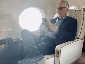 Regalará Salinas Pliego 100 boletos para concierto de Luis Miguel