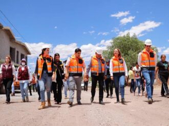 Entregan obras en las Coreas