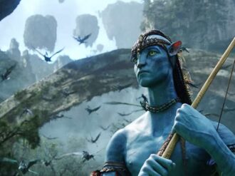 Huelga de guionistas retrasa estrenos de Hollywood