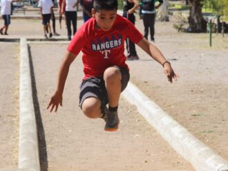 Realizan eliminatoria Juega x tu Escuela 