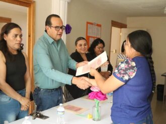 Respaldan a la mujer sombreretense 