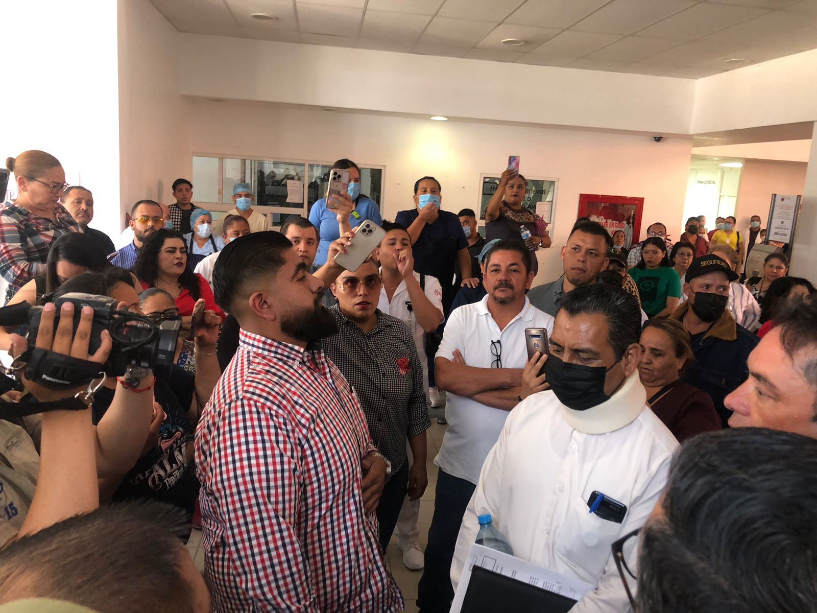 SSZ y Secretaría General de Gobierno, sin ganas de resolver conflicto con el Sntsa