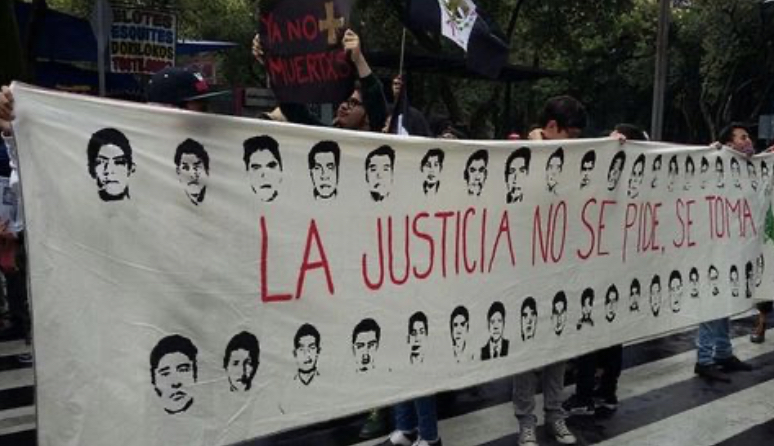Dictan auto de formal prisión a 8 militares por caso Ayotzinapa