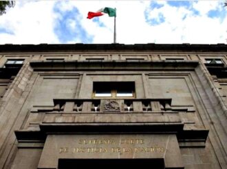 Corte invalida segunda parte del plan B electoral de AMLO