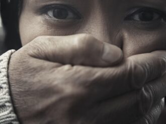 Violencia de género y robos, los principales delitos en la capital 