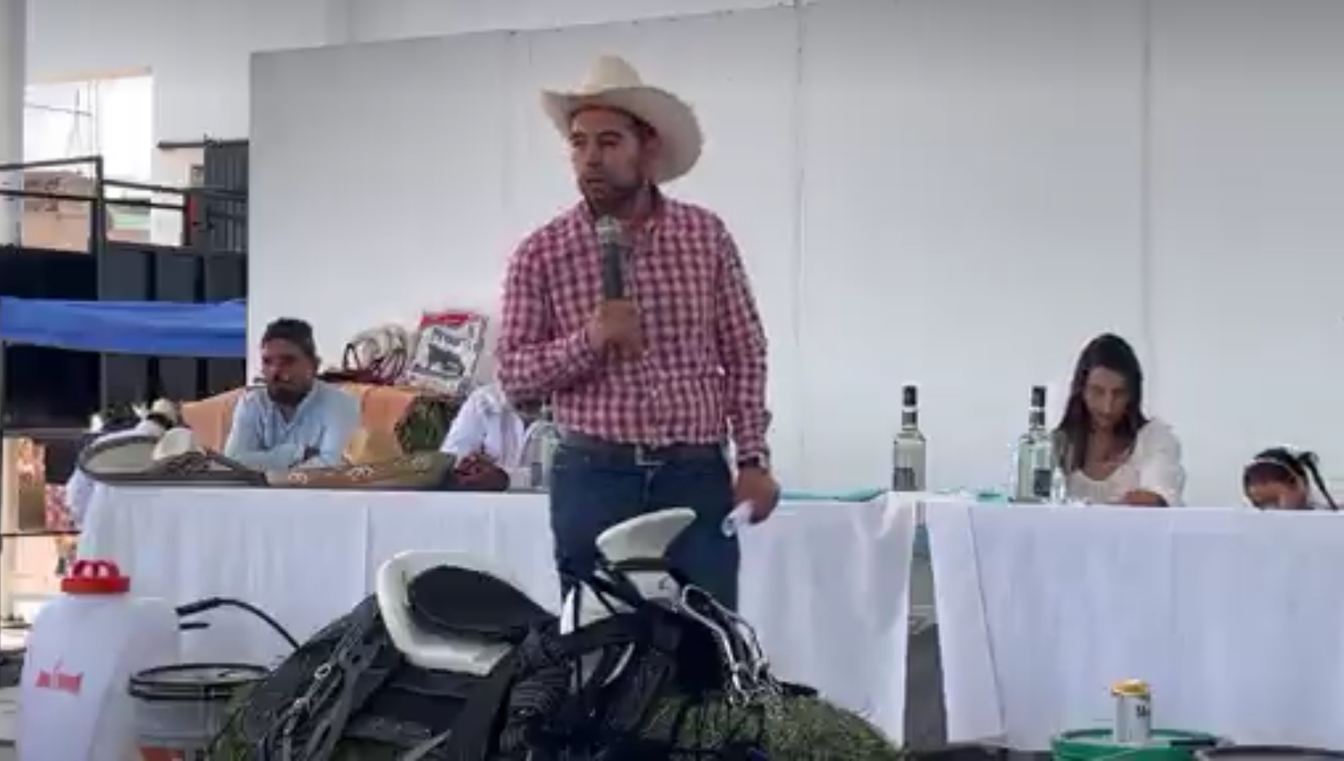 Encabeza Omar Téllez festejos del Día del Padre