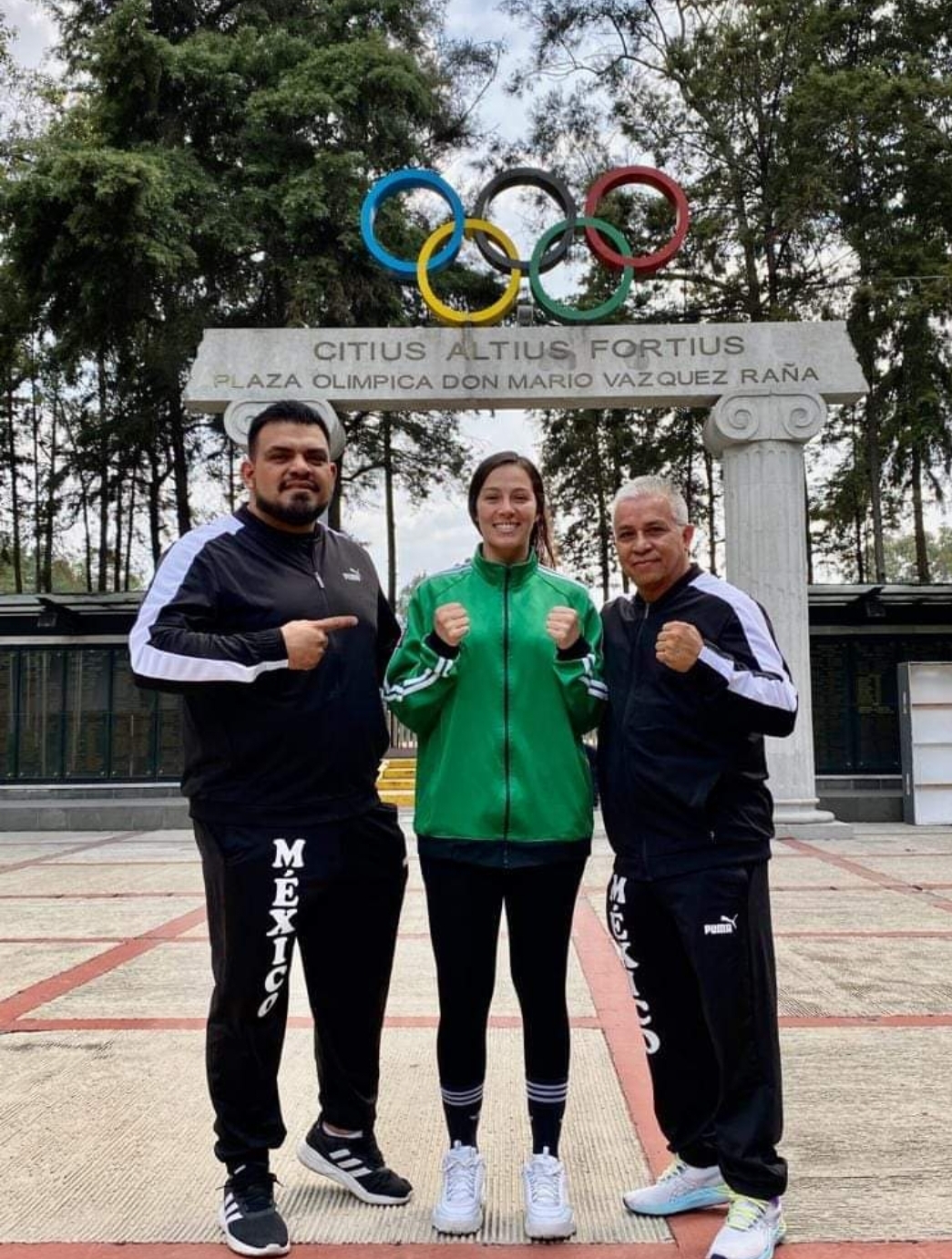 Parte La tremenda Solís rumbo a Tailandia