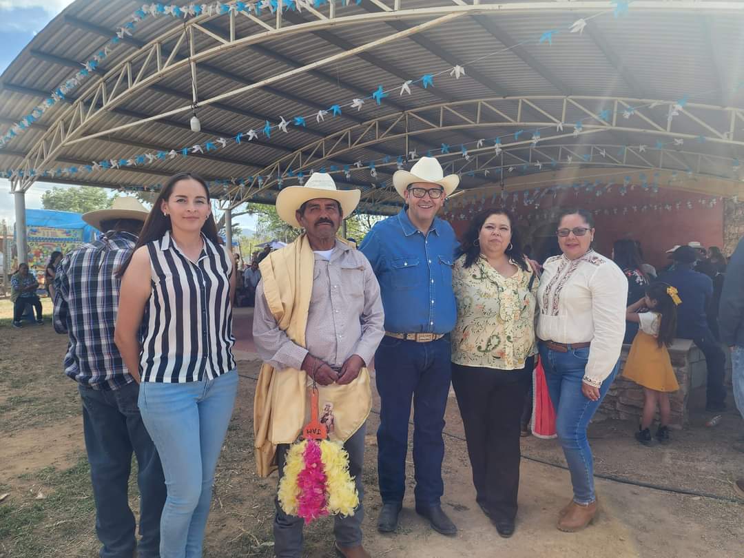 Fomenta Alan Murillo la tradición y el folclor