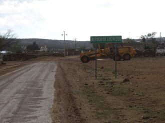 Dan mantenimiento al camino a Refugio de los Pozos