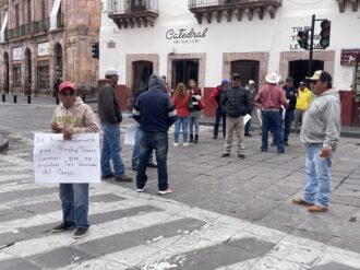 Reprochan productores que politicen apoyos al campo
