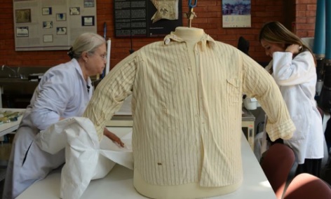 ¿Qué revela la ropa que usó Villa el día que murió?